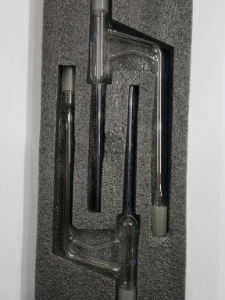 DISTILLING APPARATUS